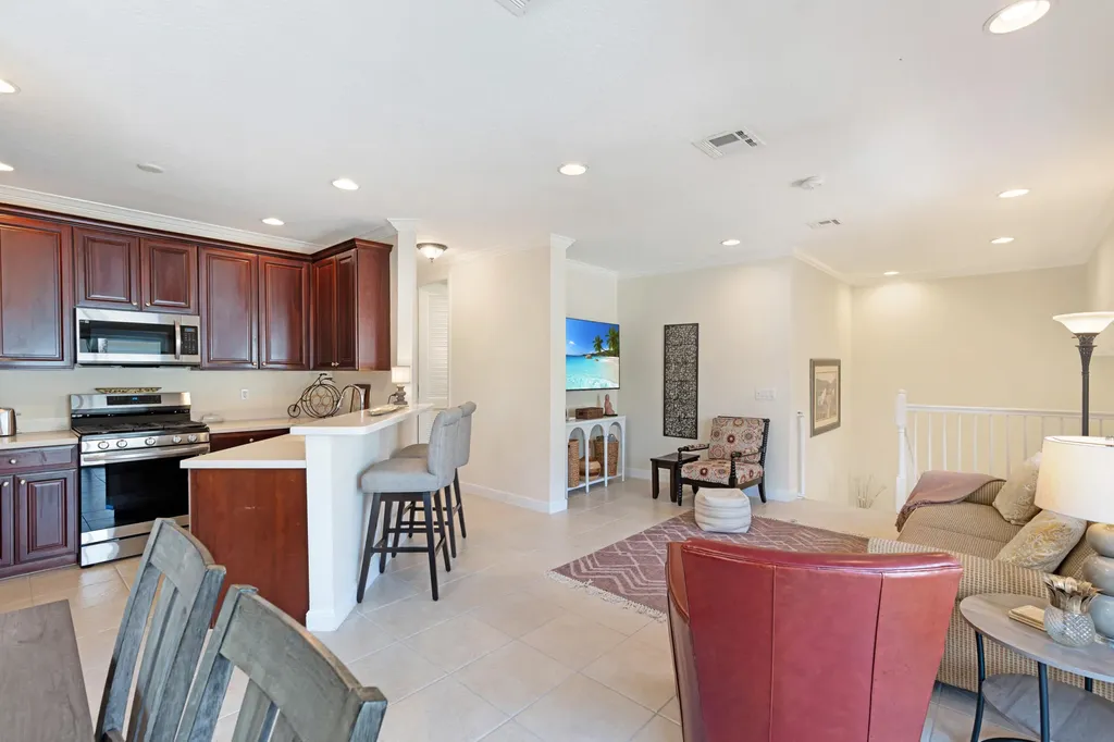 179 Evergrene Parkway Palm Beach Gardens FL 33410