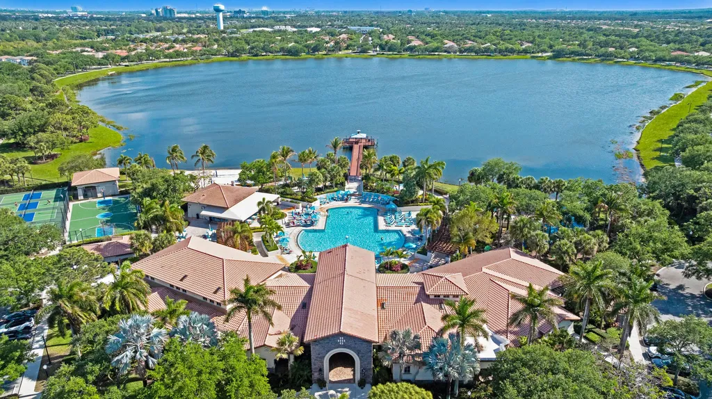 179 Evergrene Parkway Palm Beach Gardens FL 33410