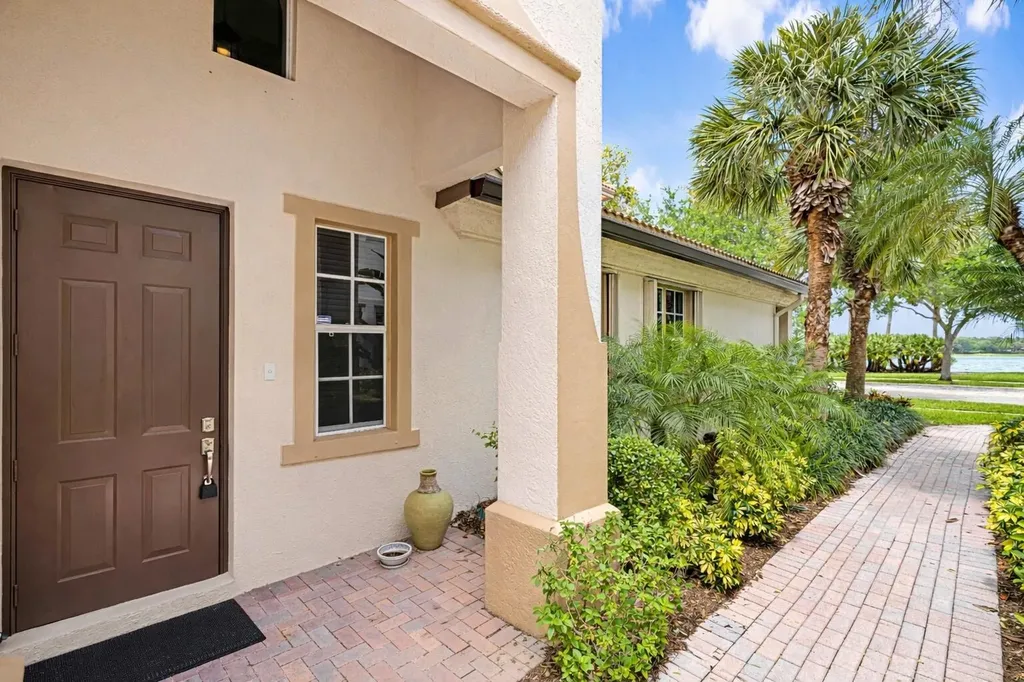 179 Evergrene Parkway Palm Beach Gardens FL 33410