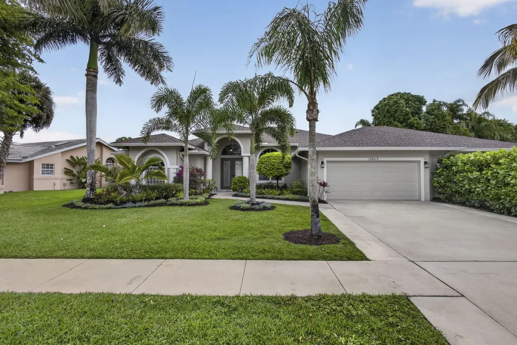 13805 Folkestone Circle Wellington FL 33414