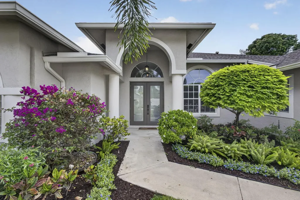 13805 Folkestone Circle Wellington FL 33414