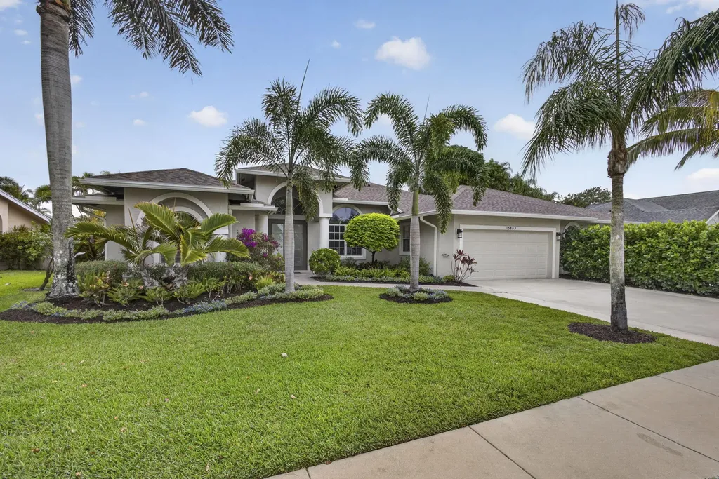 13805 Folkestone Circle Wellington FL 33414
