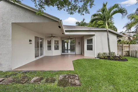 13805 Folkestone Circle Wellington FL 33414