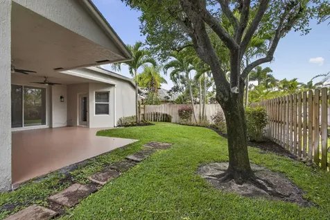 13805 Folkestone Circle Wellington FL 33414