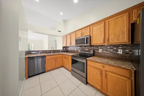 6121 NW Daroco Terrace Port St Lucie FL 34986
