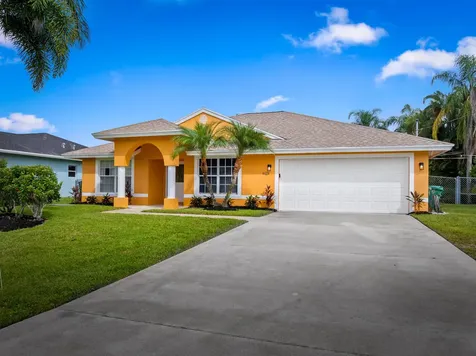 6121 NW Daroco Terrace Port St Lucie FL 34986