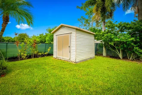 6121 NW Daroco Terrace Port St Lucie FL 34986