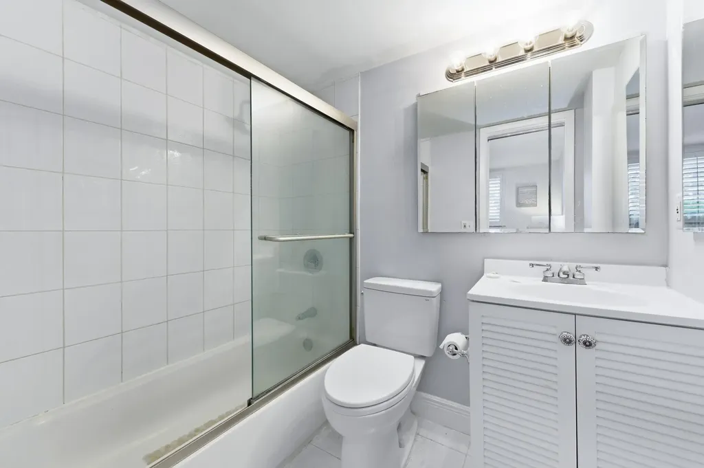 139 Sunrise Avenue Palm Beach FL 33480