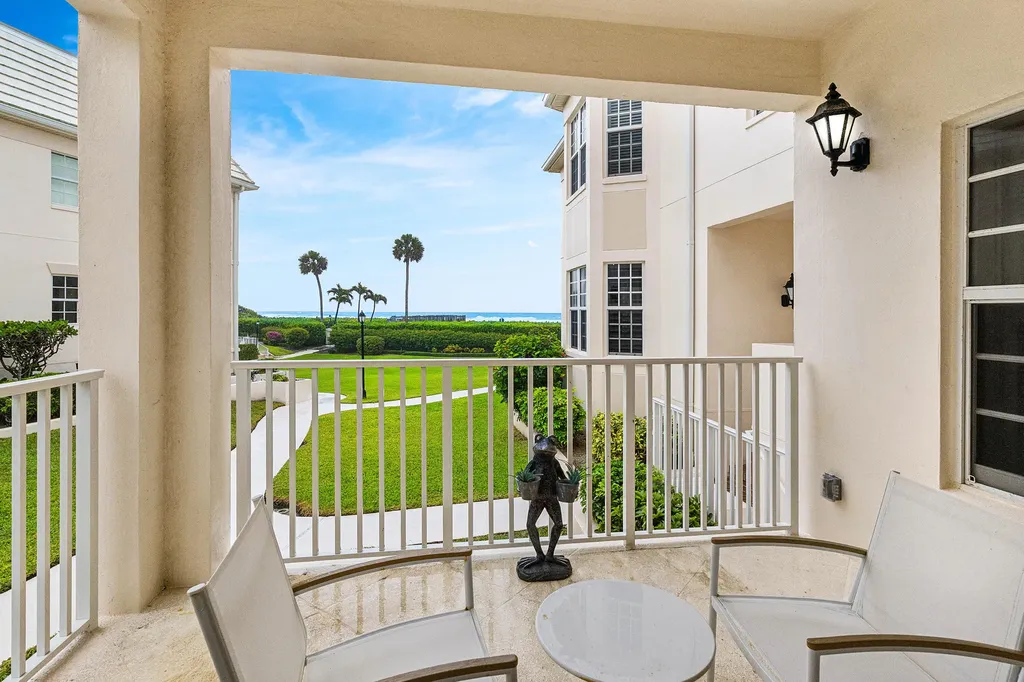 5900 Old Ocean Boulevard Ocean Ridge FL 33435
