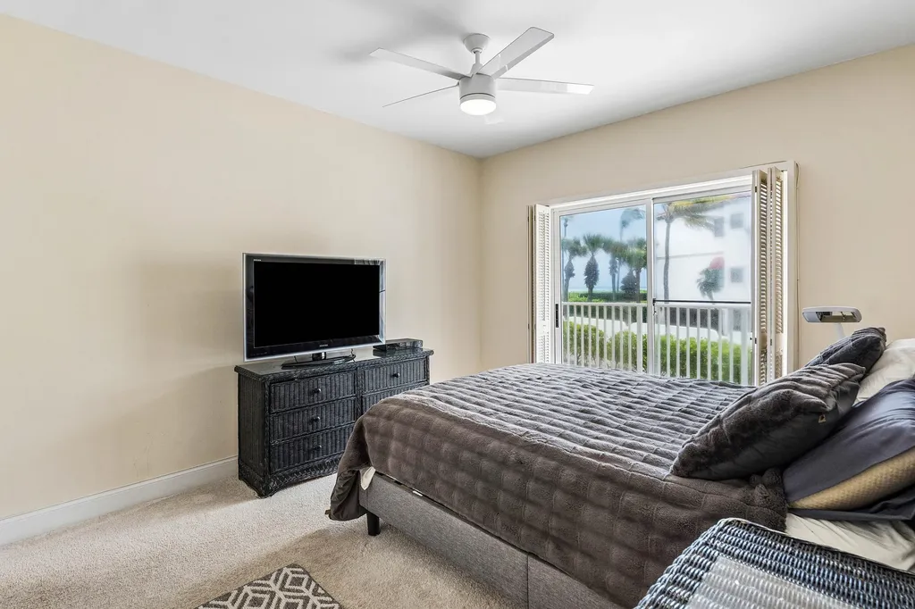 5900 Old Ocean Boulevard Ocean Ridge FL 33435