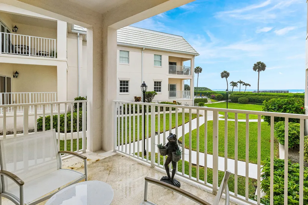 5900 Old Ocean Boulevard Ocean Ridge FL 33435