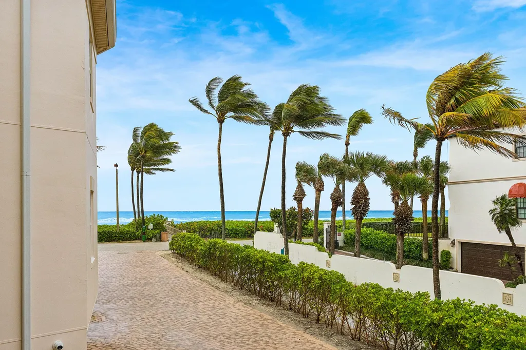5900 Old Ocean Boulevard Ocean Ridge FL 33435