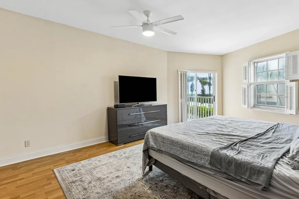 5900 Old Ocean Boulevard Ocean Ridge FL 33435