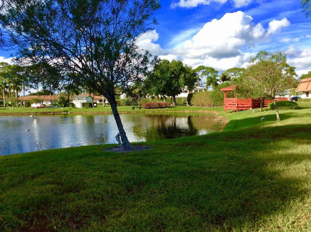 5200 Privet Place Delray Beach FL 33484