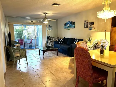 5200 Privet Place Delray Beach FL 33484