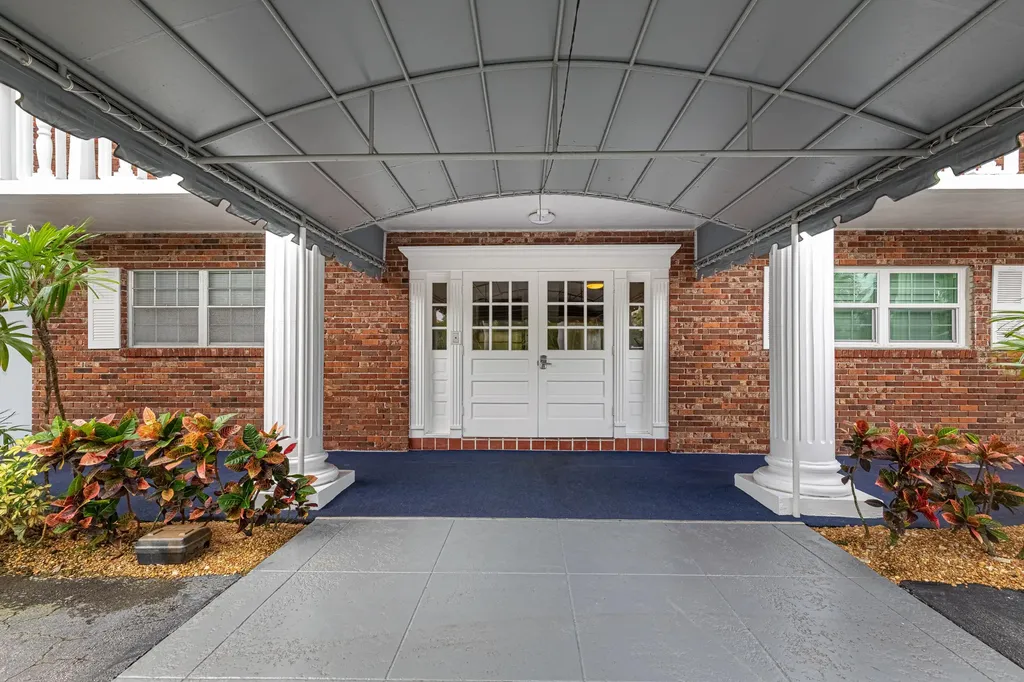 169 Atlantis Boulevard Atlantis FL 33462