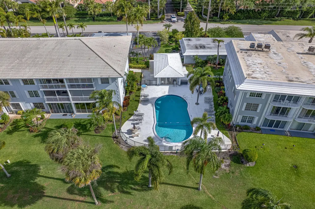 169 Atlantis Boulevard Atlantis FL 33462