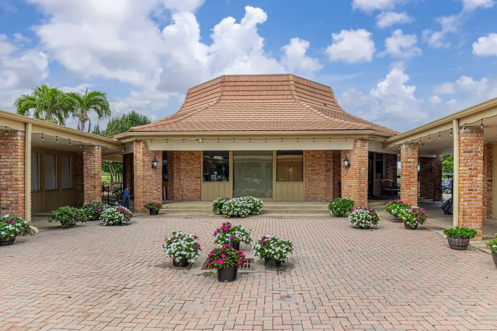 169 Atlantis Boulevard Atlantis FL 33462