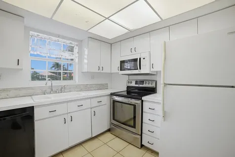 169 Atlantis Boulevard Atlantis FL 33462