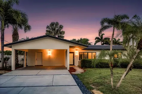 1120 SE 9th Avenue Pompano Beach FL 33060