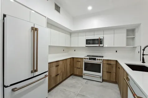 250 NE 3rd Avenue Delray Beach FL 33444