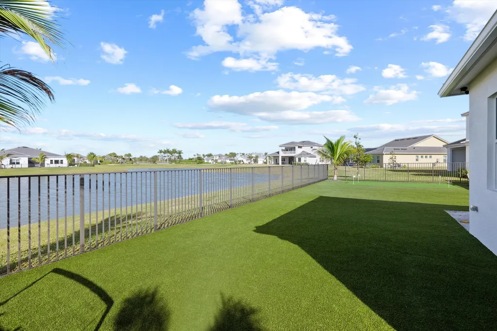 4727 Estates Circle Westlake FL 33470