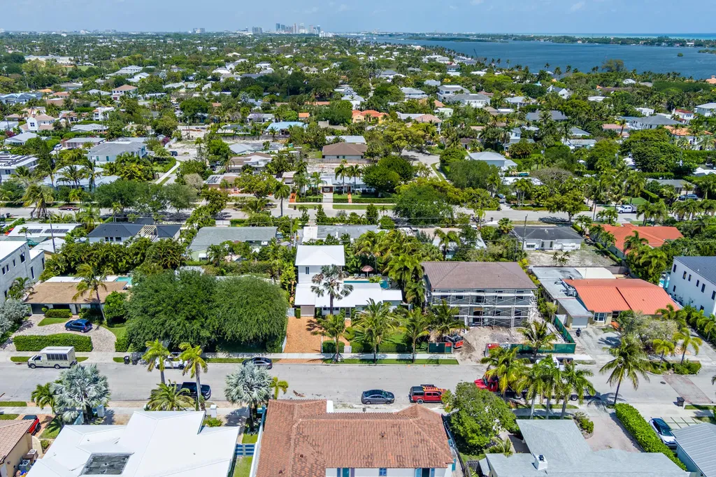 203 Arlington Road West Palm Beach FL 33405