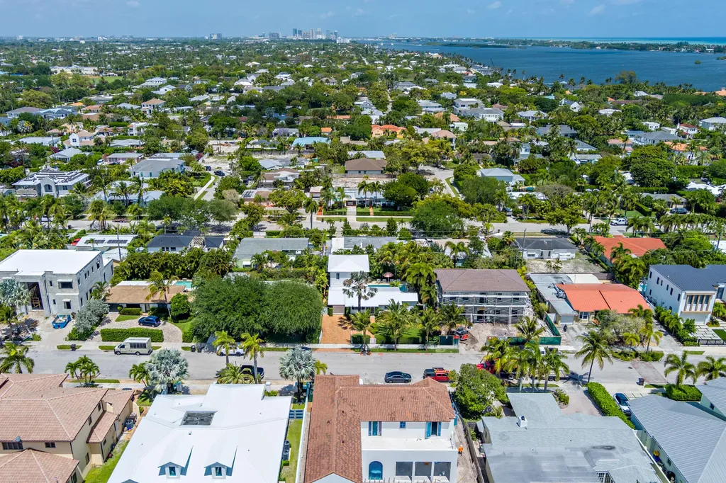203 Arlington Road West Palm Beach FL 33405
