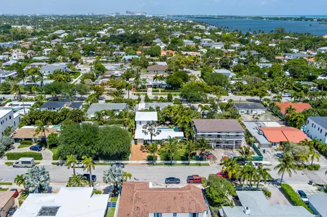 203 Arlington Road West Palm Beach FL 33405
