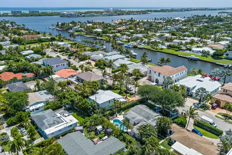 203 Arlington Road West Palm Beach FL 33405