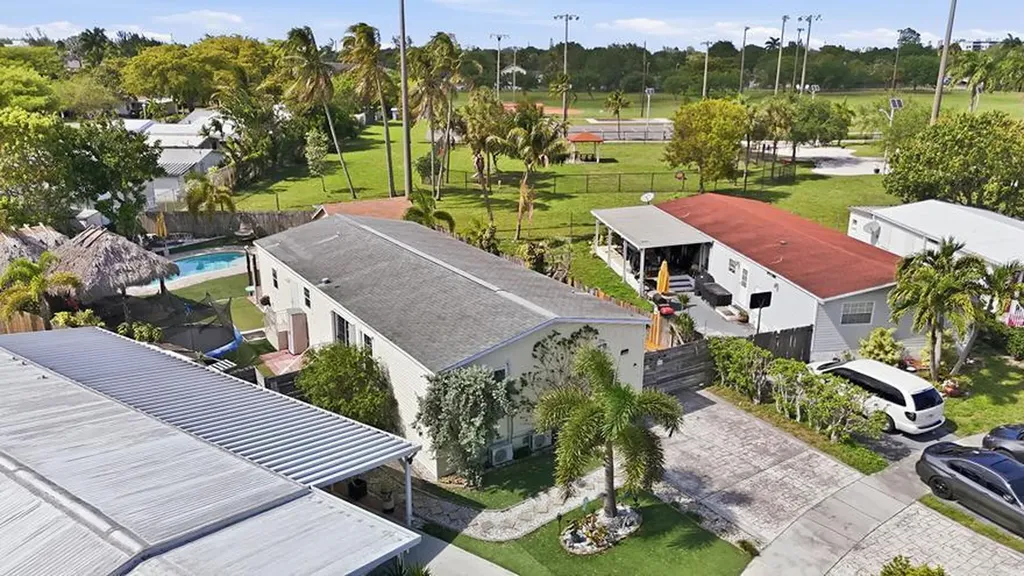 5301 SW 29th Way Fort Lauderdale FL 33312