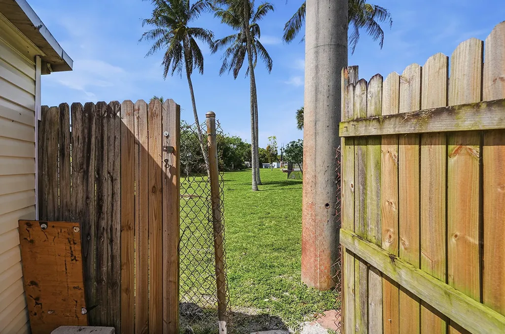 5301 SW 29th Way Fort Lauderdale FL 33312