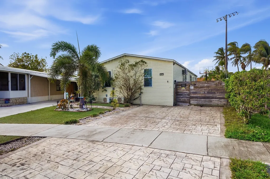 5301 SW 29th Way Fort Lauderdale FL 33312