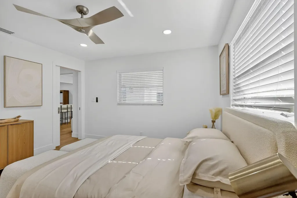 2206 SW 20th Way Boynton Beach FL 33426
