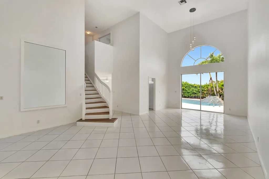 8895 Sonoma Lake Boulevard Boca Raton FL 33434