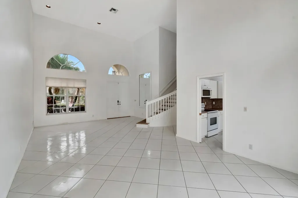 8895 Sonoma Lake Boulevard Boca Raton FL 33434