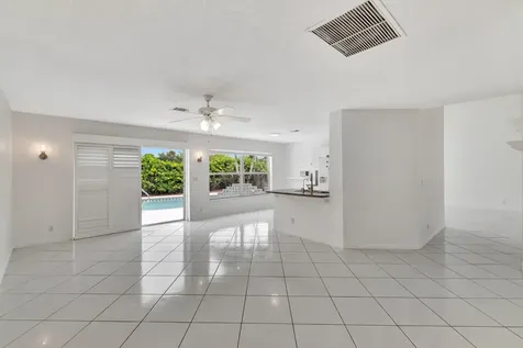 8895 Sonoma Lake Boulevard Boca Raton FL 33434