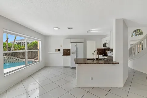 8895 Sonoma Lake Boulevard Boca Raton FL 33434