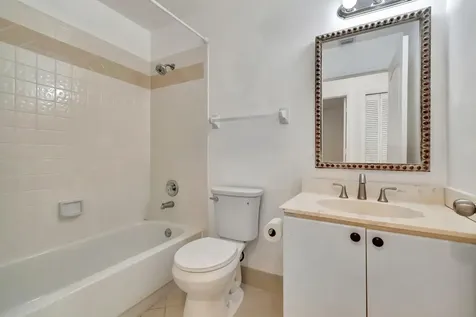8895 Sonoma Lake Boulevard Boca Raton FL 33434