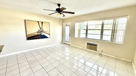 79 Lyndhurst D Deerfield Beach FL 33442