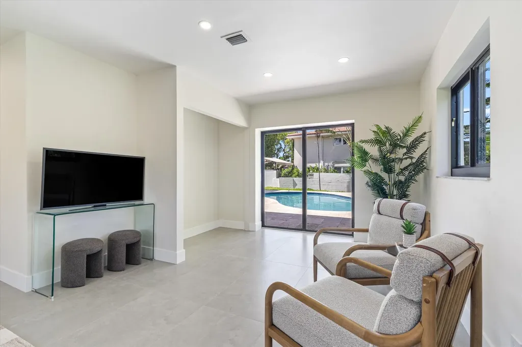 1601 Seabreeze Boulevard Fort Lauderdale FL 33316