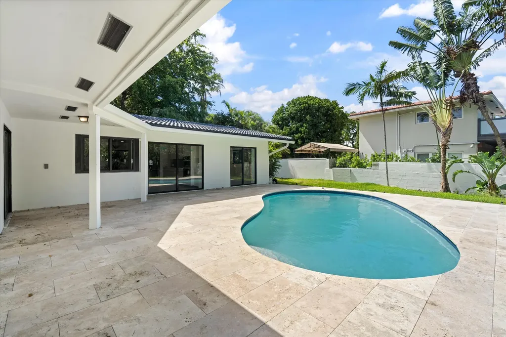 1601 Seabreeze Boulevard Fort Lauderdale FL 33316