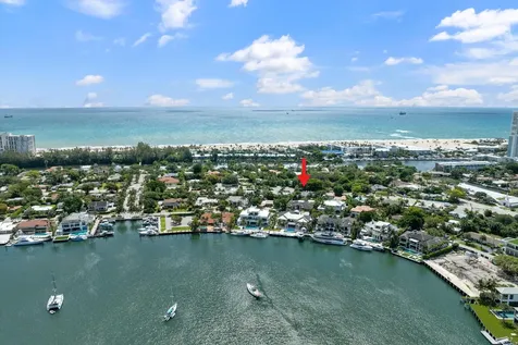 1601 Seabreeze Boulevard Fort Lauderdale FL 33316