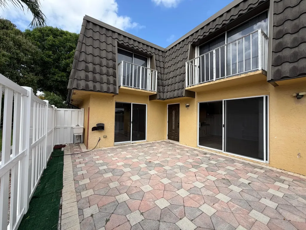 22200 Boca Rancho Drive Boca Raton FL 33428
