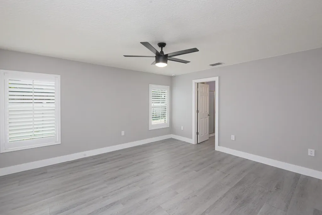 228 SE Sims Circle Port St Lucie FL 34984
