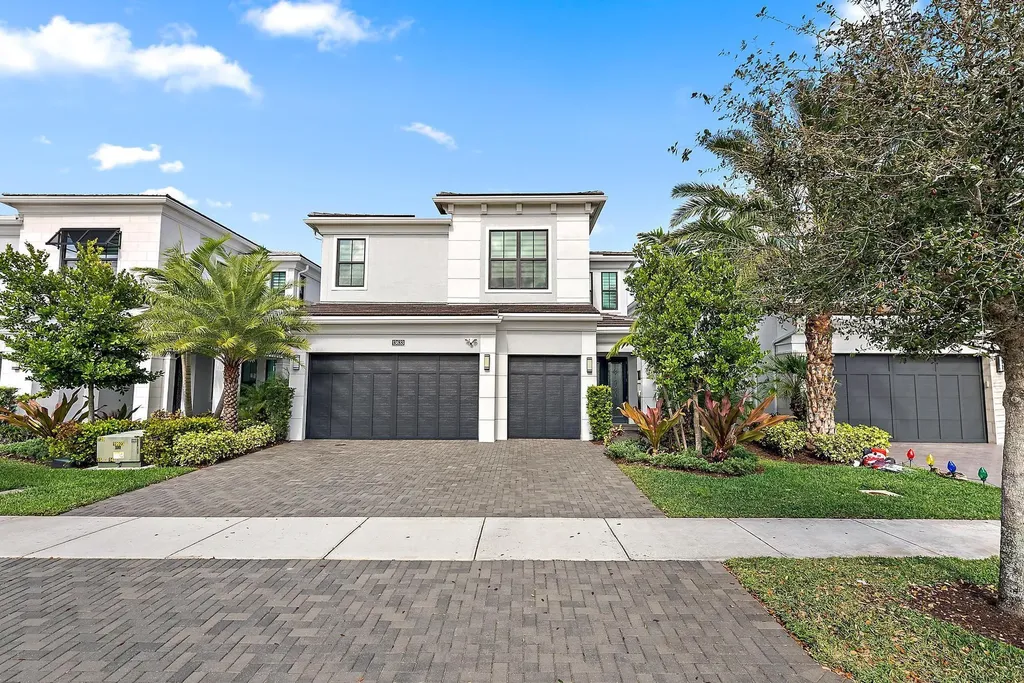 13633 Artisan Circle Palm Beach Gardens FL 33418
