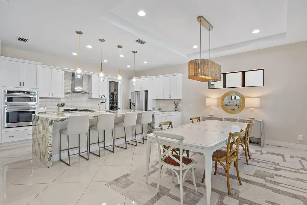 13633 Artisan Circle Palm Beach Gardens FL 33418