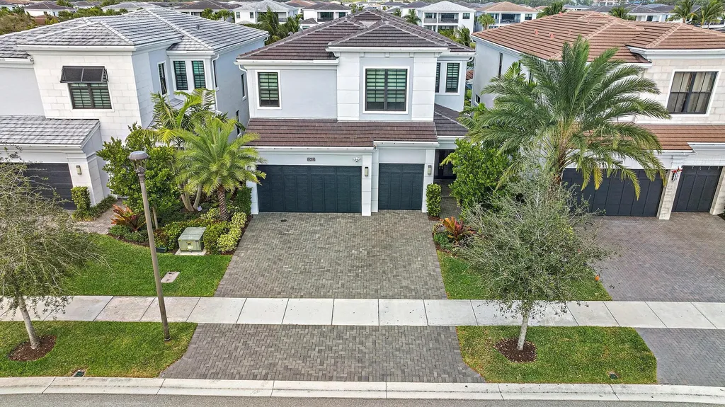 13633 Artisan Circle Palm Beach Gardens FL 33418