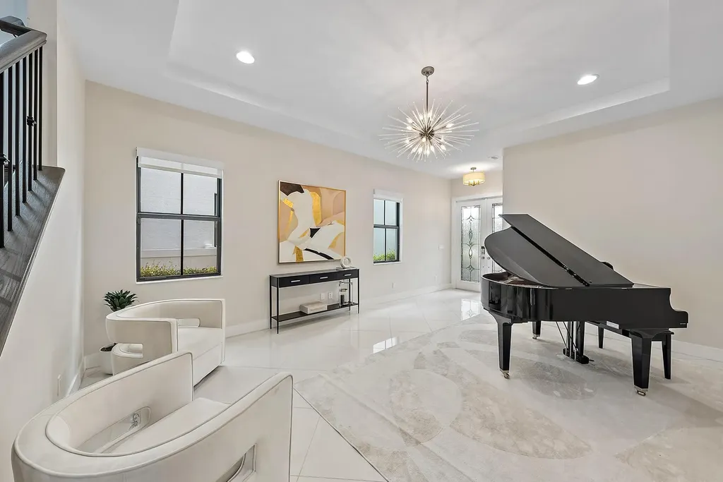 13633 Artisan Circle Palm Beach Gardens FL 33418