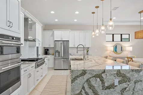13633 Artisan Circle Palm Beach Gardens FL 33418